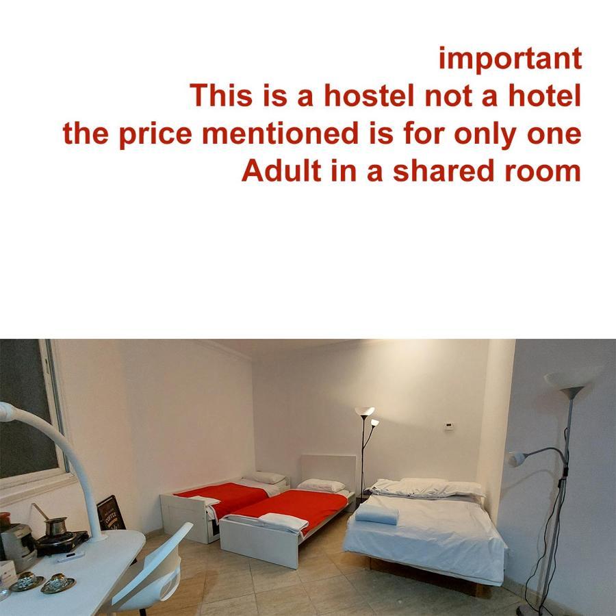 Hostel The Venue Aladdin Koeweit Buitenkant foto